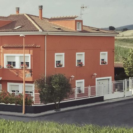 Apartamento 3, 6 Pax Casa Rural El Sauce A 2 Km De Cuenca Nohales Exterior photo